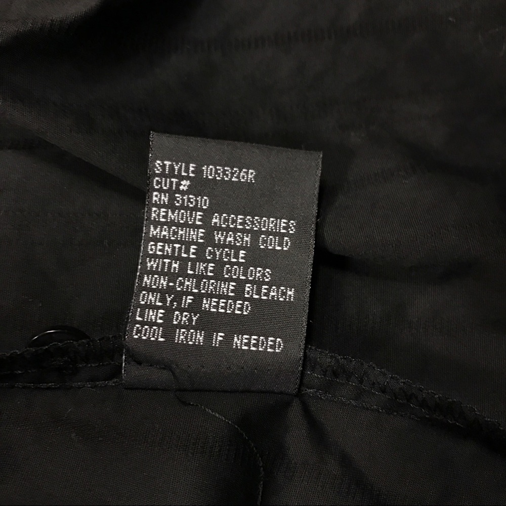 A Byer Long Black Shirt Sz M Cap Sleeve W/ button - Picture 4 of 8